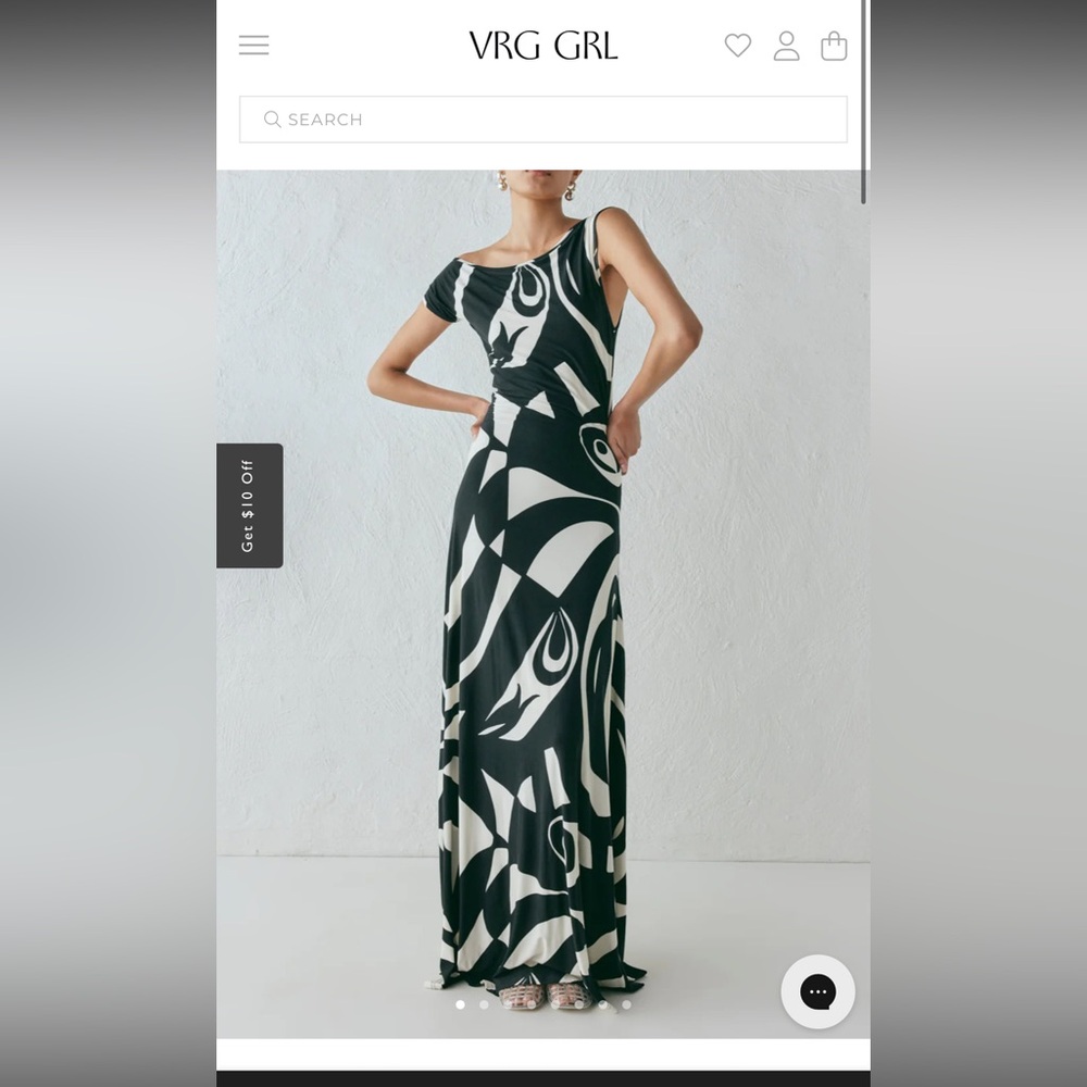 Chic Black and White Abstract Maxi Dress